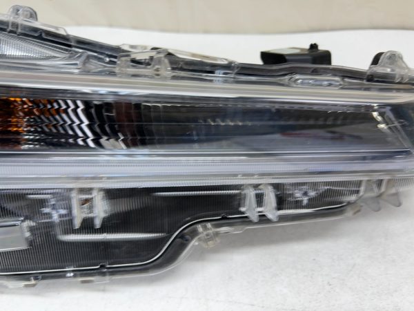 2020 2021 2022 TOYOTA COROLLA LED FRONT RIGHT OEM HEADLIGHT GENUINE - Image 3
