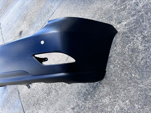OEM 52105-0E903 2010 2011 2012 2013 2014 2015 Lexus Rx Rx350 Rx450 Rear Bumper - Image 2