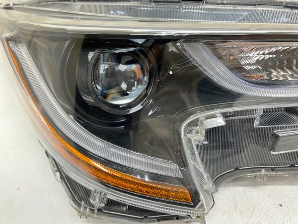 2020 2021 2022 TOYOTA COROLLA LED FRONT RIGHT OEM HEADLIGHT GENUINE - Image 7
