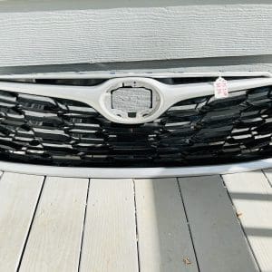 2020 2021 2022 2023 TOYOTA HIGHLANDER FRONT OEM GRILLE 53111OE250