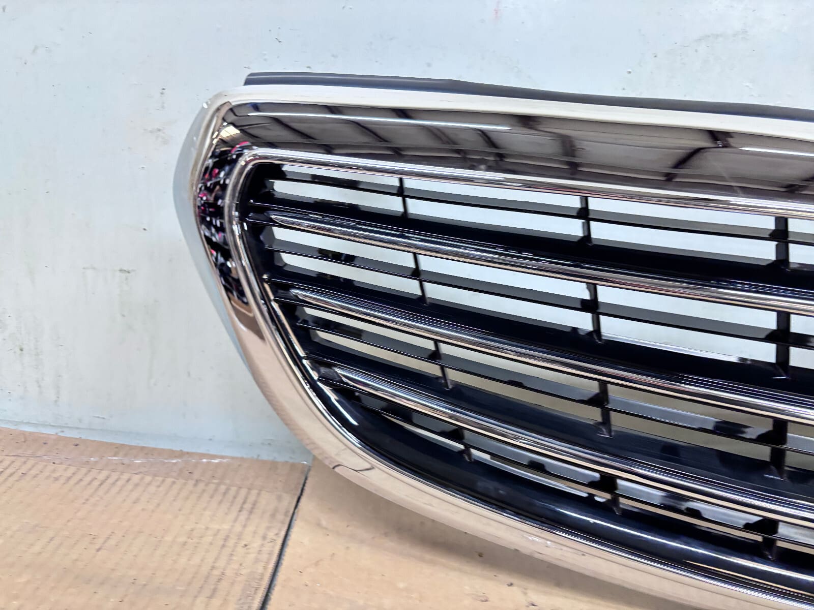 2014 2015 2016 MERCEDES BENZ E CLASS E350 E550 FRONT OEM GRILLE AFTERMARKET - Image 10