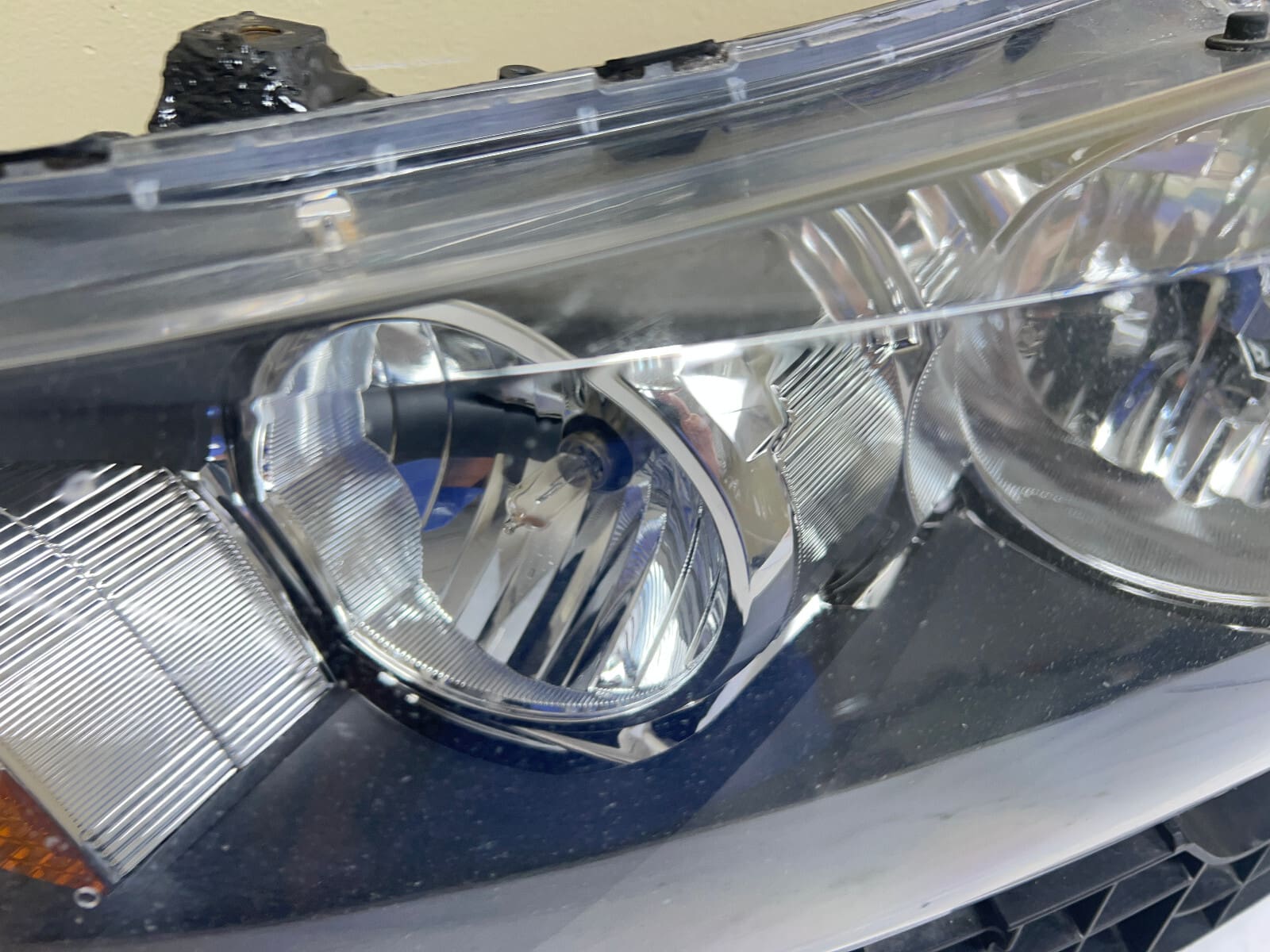 2008 2009 2010 2011 2012 HONDA ACCORD HALOGEN FRONT LEFT OEM HEADLIGHT - Image 11