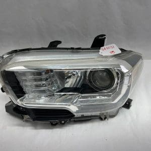 2016 2017 2018 2019 2020 2021 2022 toyota tacoma halogen led left oem headlight