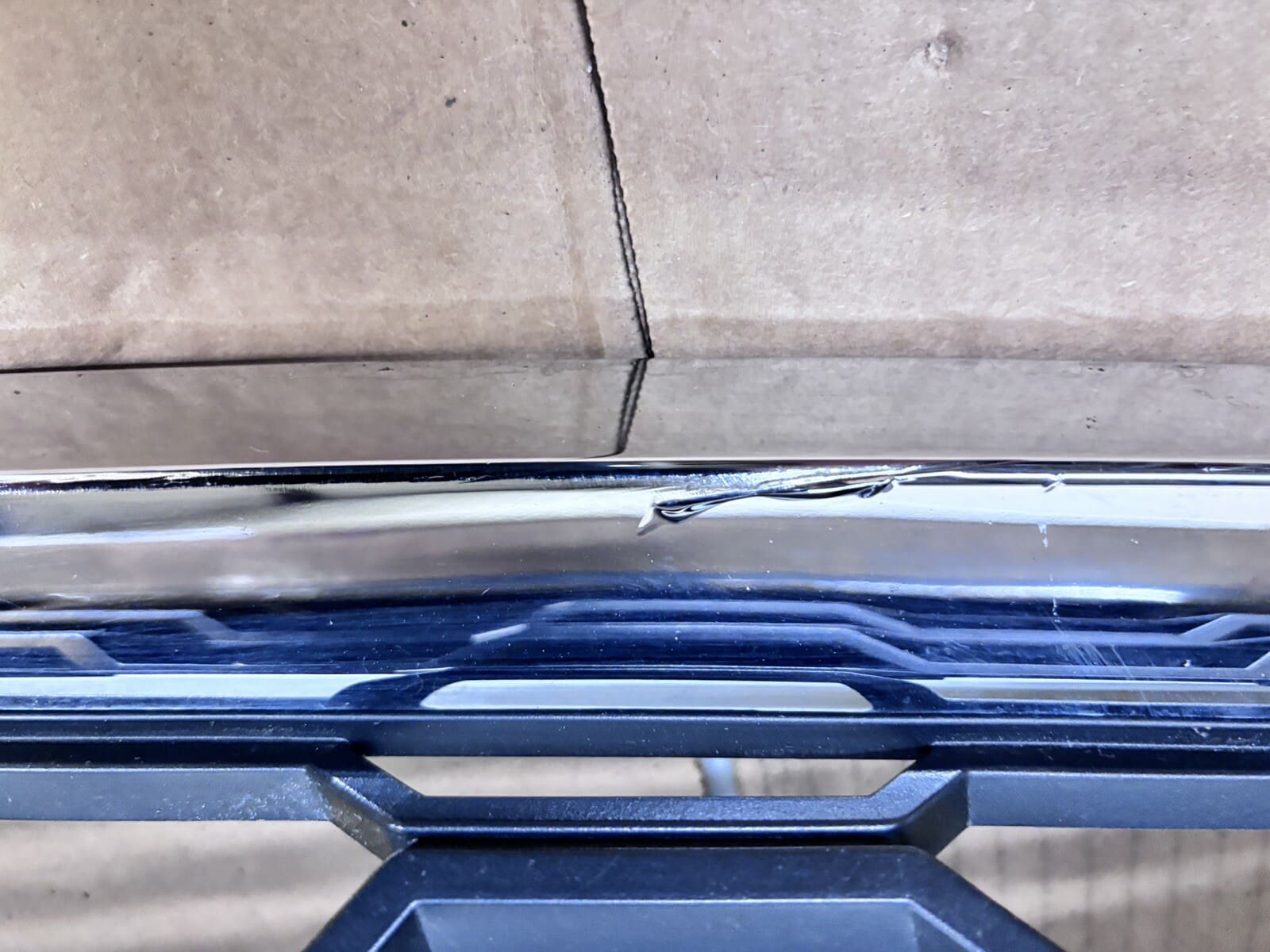 2015 2016 2017 2018 2019 2020 CHEVY TAHOE SUBURBAN OEM GRILLE CHROME 23440914 - Image 8