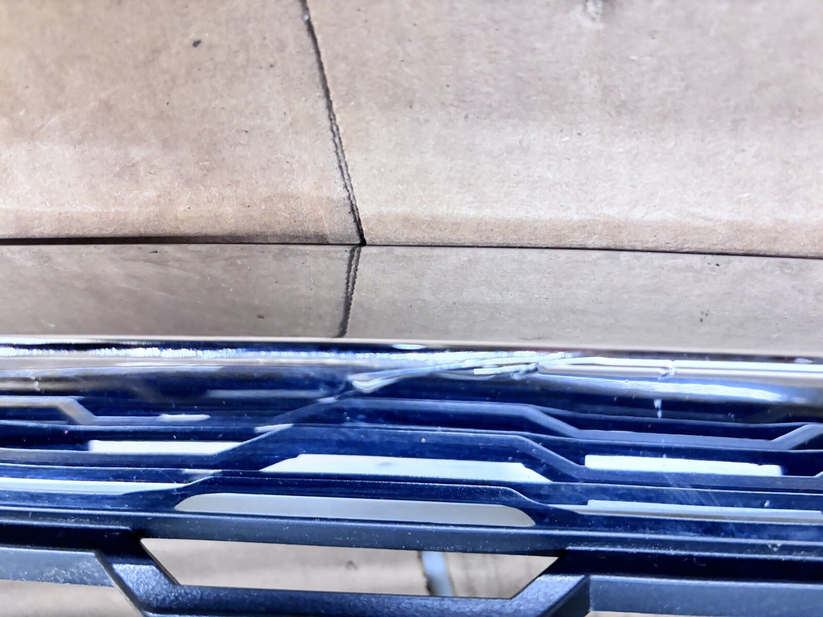 2015 2016 2017 2018 2019 2020 CHEVY TAHOE SUBURBAN OEM GRILLE CHROME 23440914 - Image 9