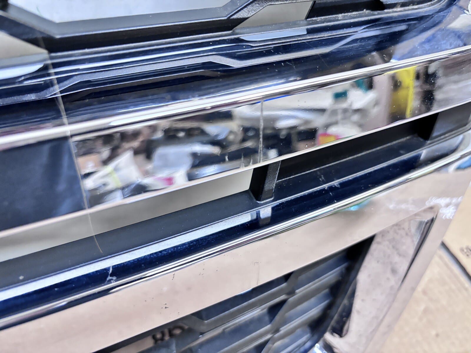 2015 2016 2017 2018 2019 2020 CHEVY TAHOE SUBURBAN OEM GRILLE CHROME 23440914 - Image 11
