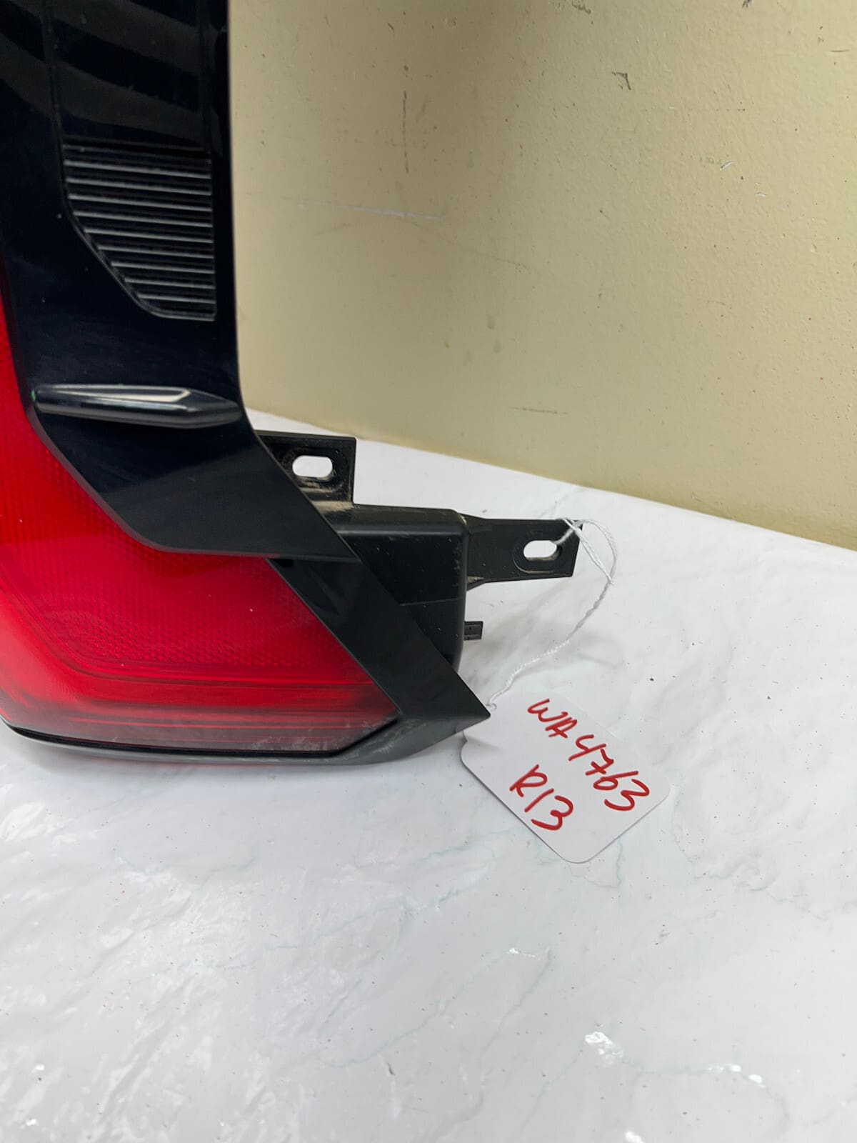 NICE 2022 2023 2024 TOYOTA TUNDRA LED REAR RIGHT OEM TAIL LIGHT - Image 5
