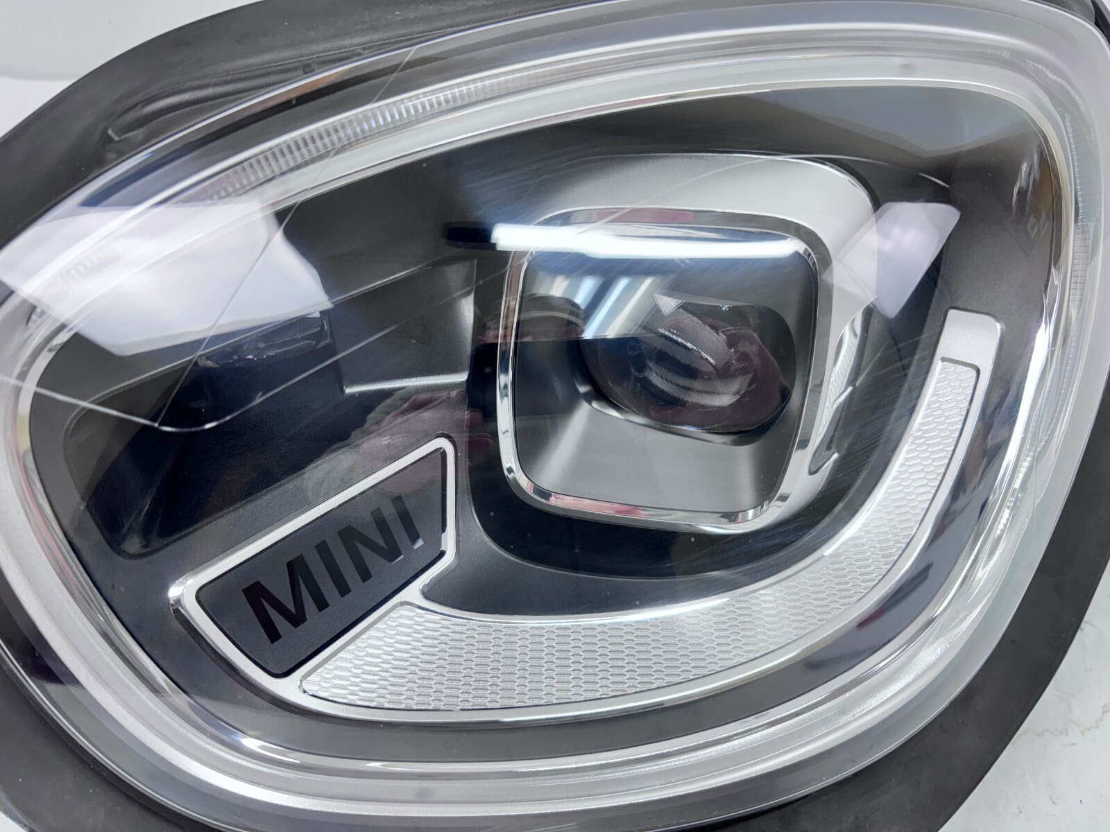 2020 2021 2022 2023 MINI COOPER COUTRYMAN LED FRONT LEFT OEM HEADLIGHT - Image 8