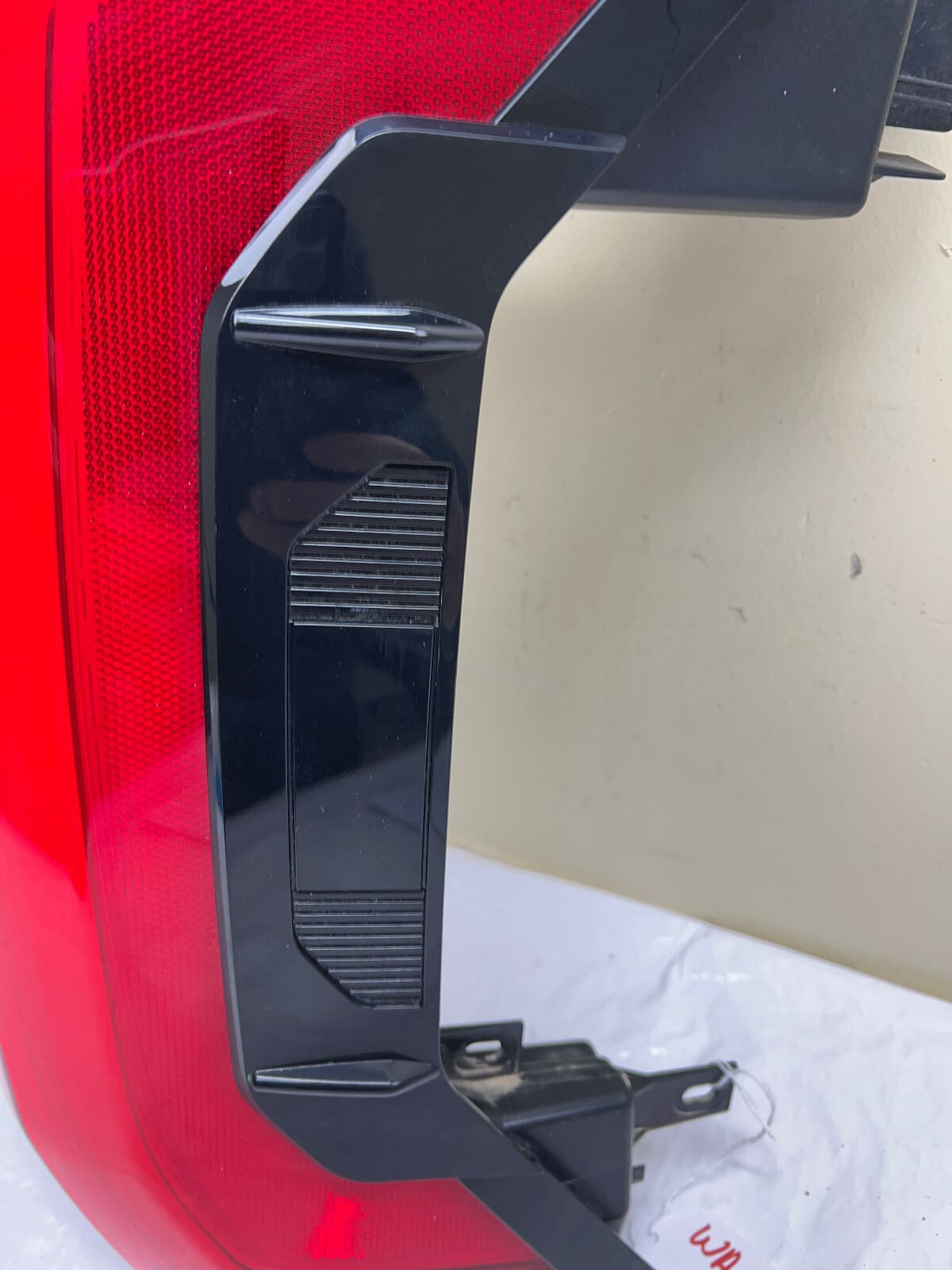 NICE 2022 2023 2024 TOYOTA TUNDRA LED REAR RIGHT OEM TAIL LIGHT - Image 7