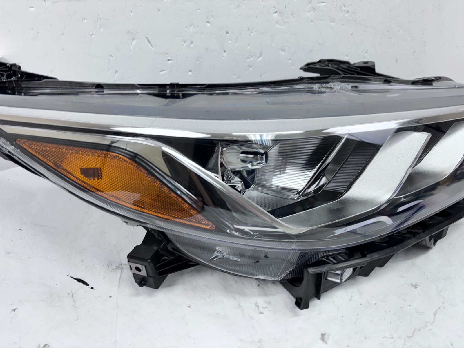 260106LB0A 2020 2021 2022 2023 NISSAN SENTRA HALOGEN FRONT RIGHT OEM HEADLIGHT - Image 8