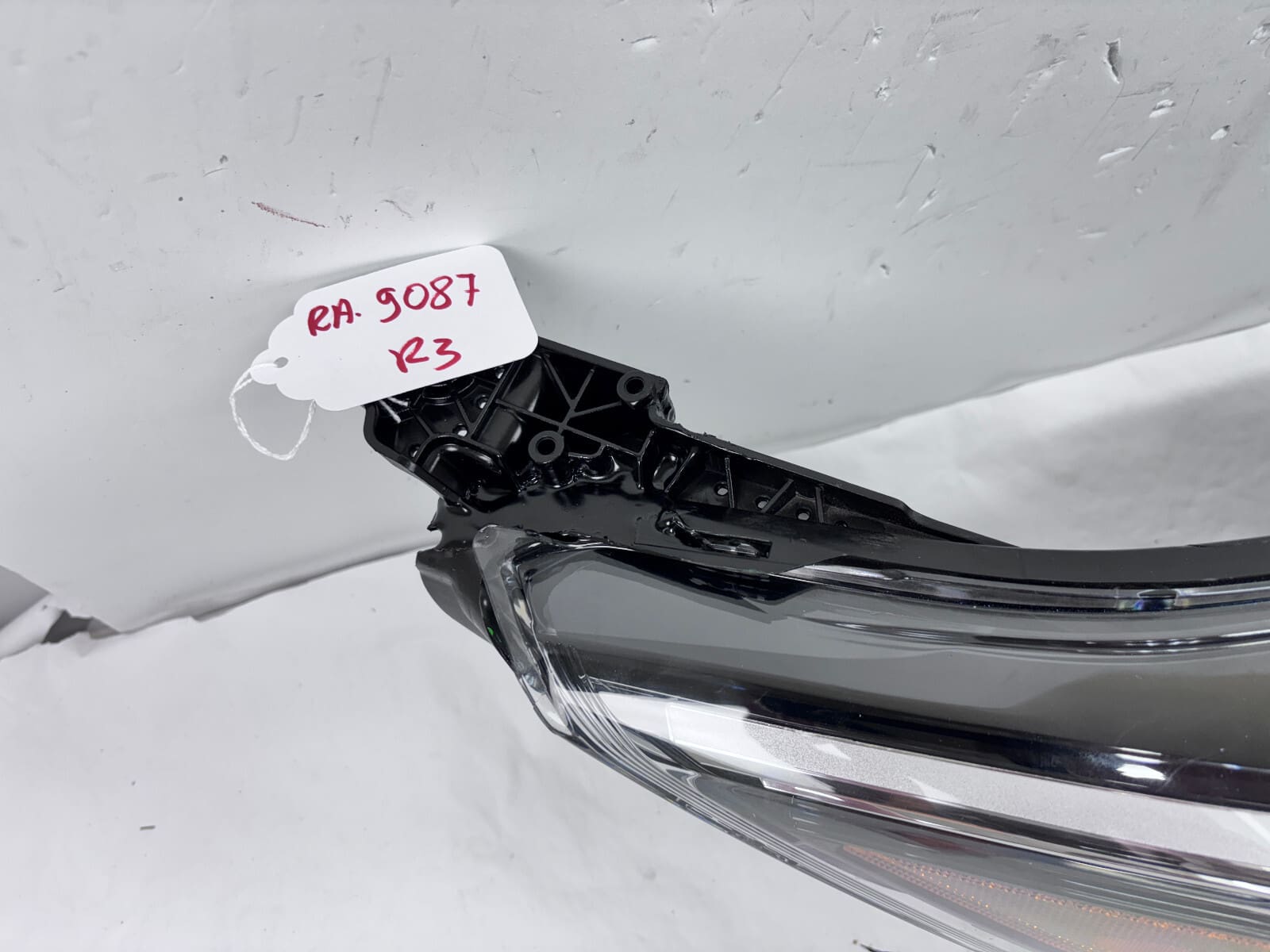 260106LB0A 2020 2021 2022 2023 NISSAN SENTRA HALOGEN FRONT RIGHT OEM HEADLIGHT - Image 12
