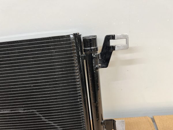 2018 2019 2020 2021 2022 2023 AUDI Q5 SQ5 FRONT OEM AC CONDENSER 80A816411N - Image 4