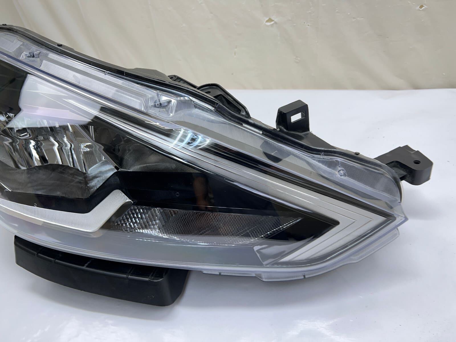 MINT 2016 2017 2018 2019 NISSAN SENTRA HALOGEN FRONT RIGHT CAPA HEADLIGHT - Image 3