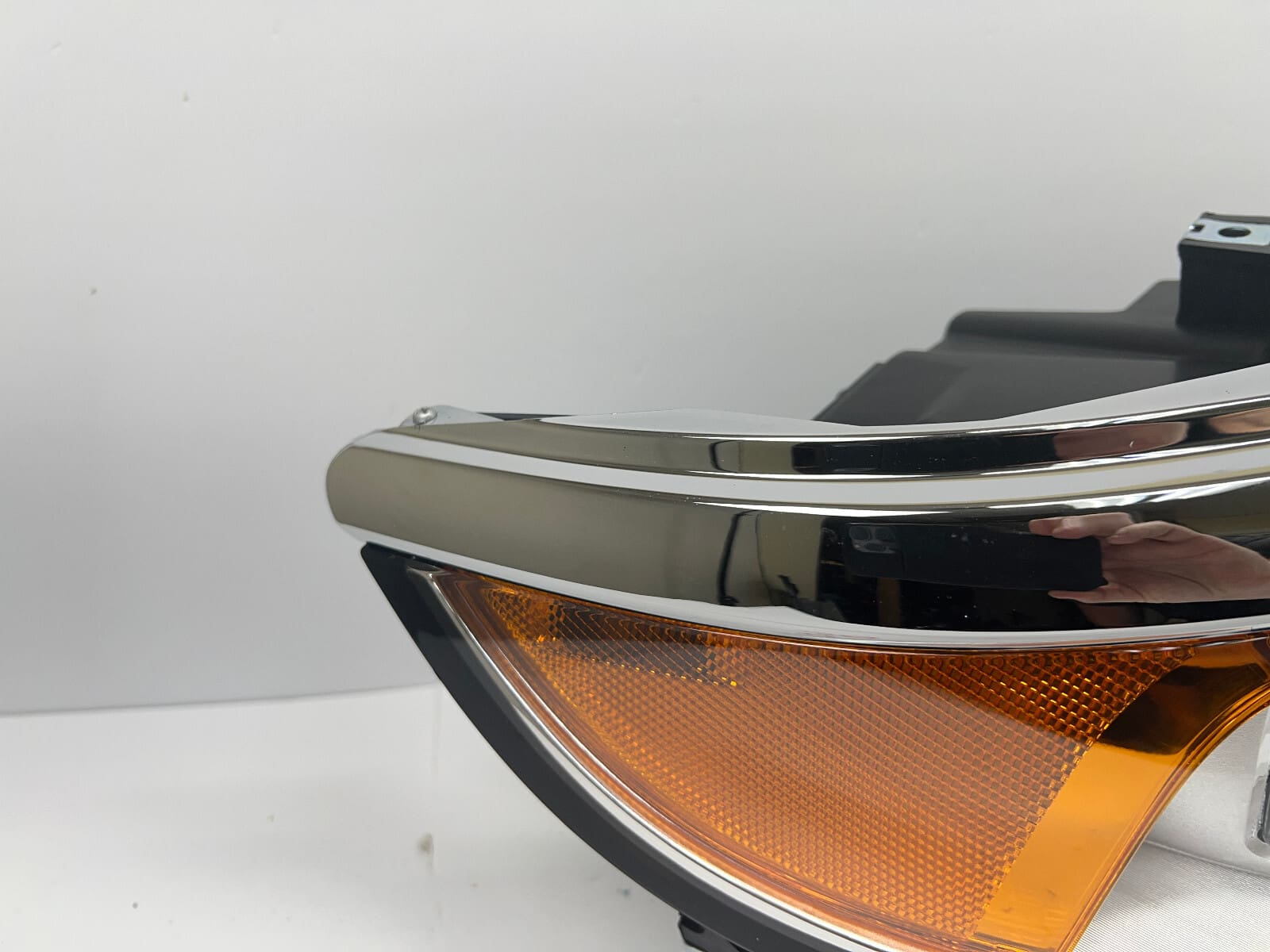 mint. 2011 2012 2013 2014 ford edge halogen front right headlight aftermarket - Image 10