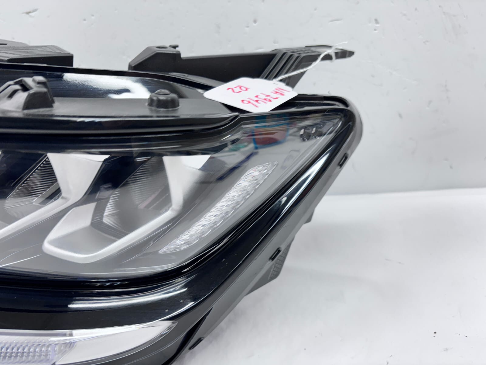 2021 2022 2023 KIA SORENTO LED FRONT LEFT OEM HEADLIGHT 92101-R5220 - Image 4