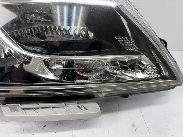 2013 2014 2015 2016 NISSAN PATHFINDER HALOGEN FRONT RIGHT OEM HEADLIGHT - Image 8