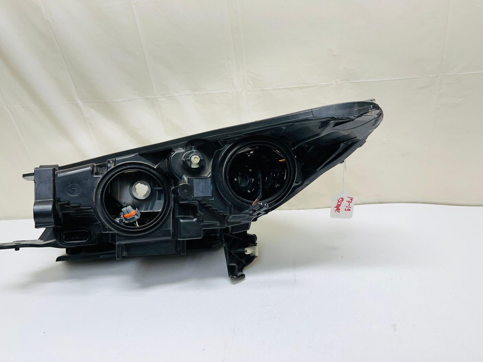 GJ5413W029BF 2017 2018 2019 FORD ESCAPE HALOGEN LED FRONT RIGHT OEM HEADLIGHT - Image 15