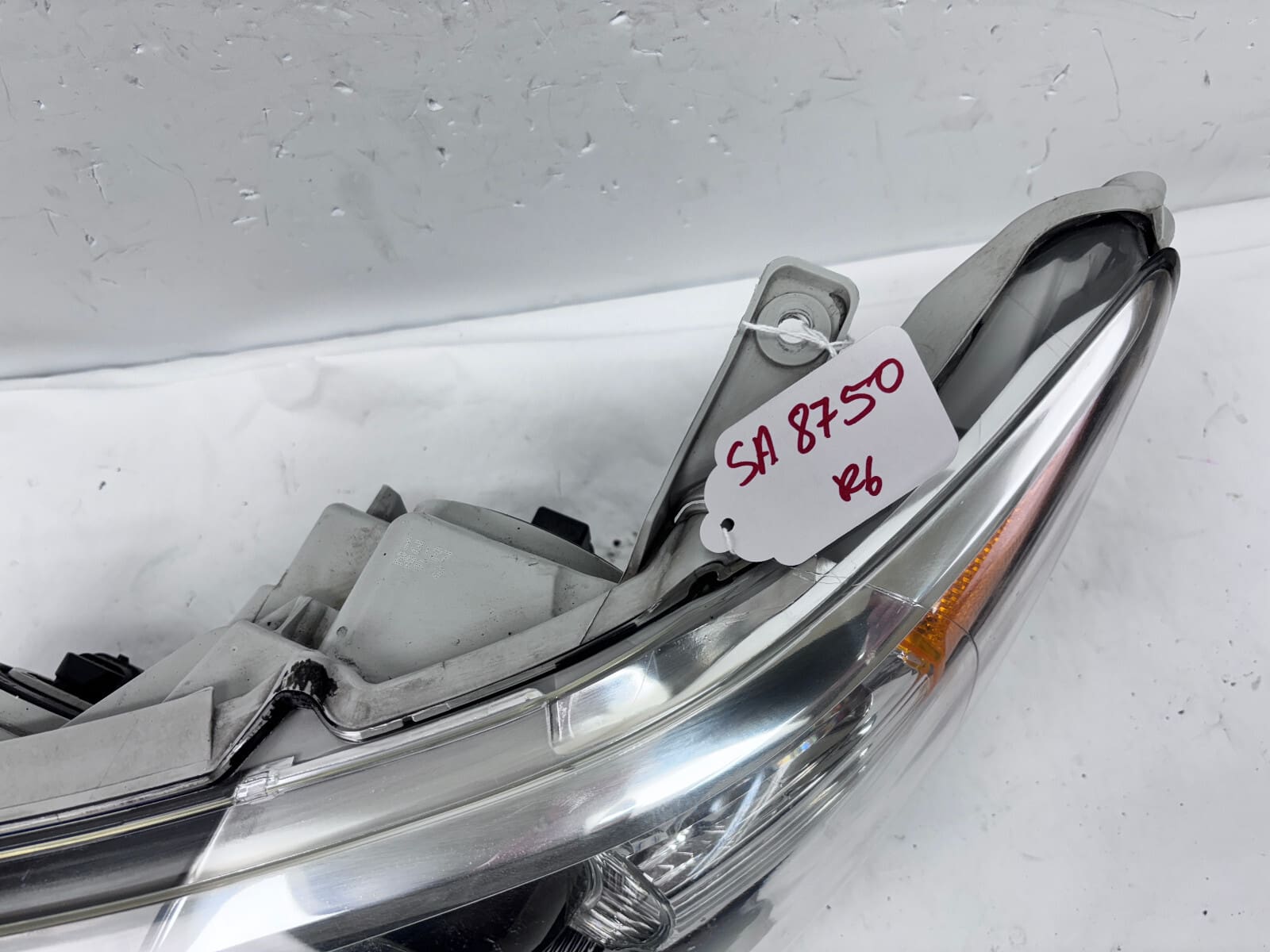 2012 2013 2014 TOYOTA CAMRY BLACK BEZEL HALOGEN FRONT LEFT OEM HEADLIGHT - Image 20