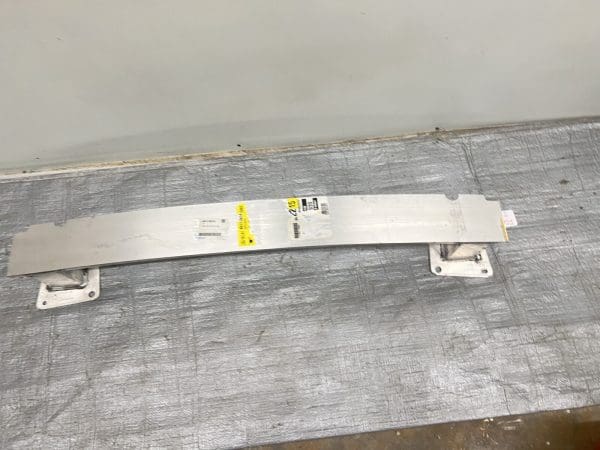2016-2020 2021 2022 2023 CHEVY MALIBU REAR OEM GENUINE REINFORCEMENT 84113414 - Image 2