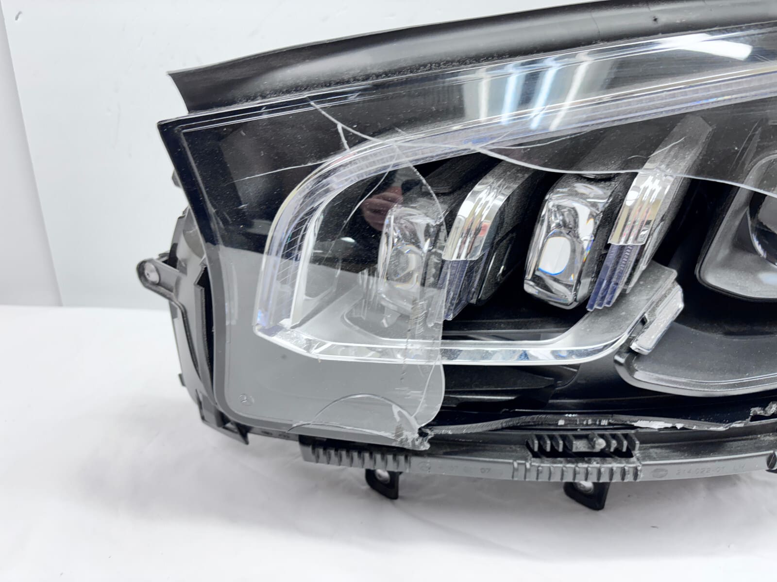 2020 2021 2022 2023 2024 mercedes gls600 mayback gls class left oem headlight - Image 8