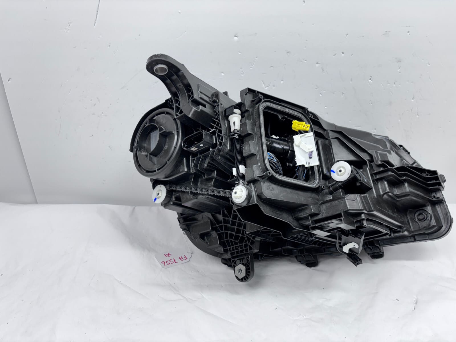 2020 2021 2022 2023 2024 mercedes gls600 mayback gls class left oem headlight - Image 19