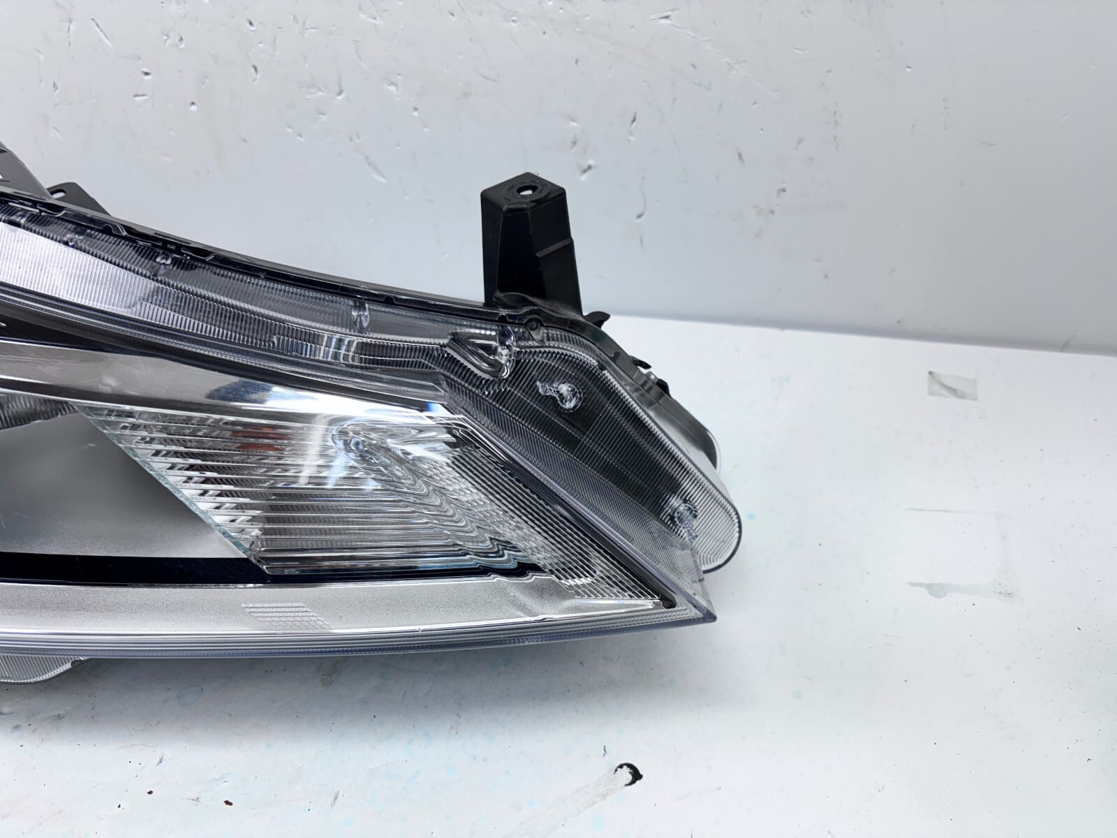 260105R00A 2021 2022 2023 NISSAN KICKS HALOGEN FRONT RIGHT OEM HEADLIGHT - Image 3