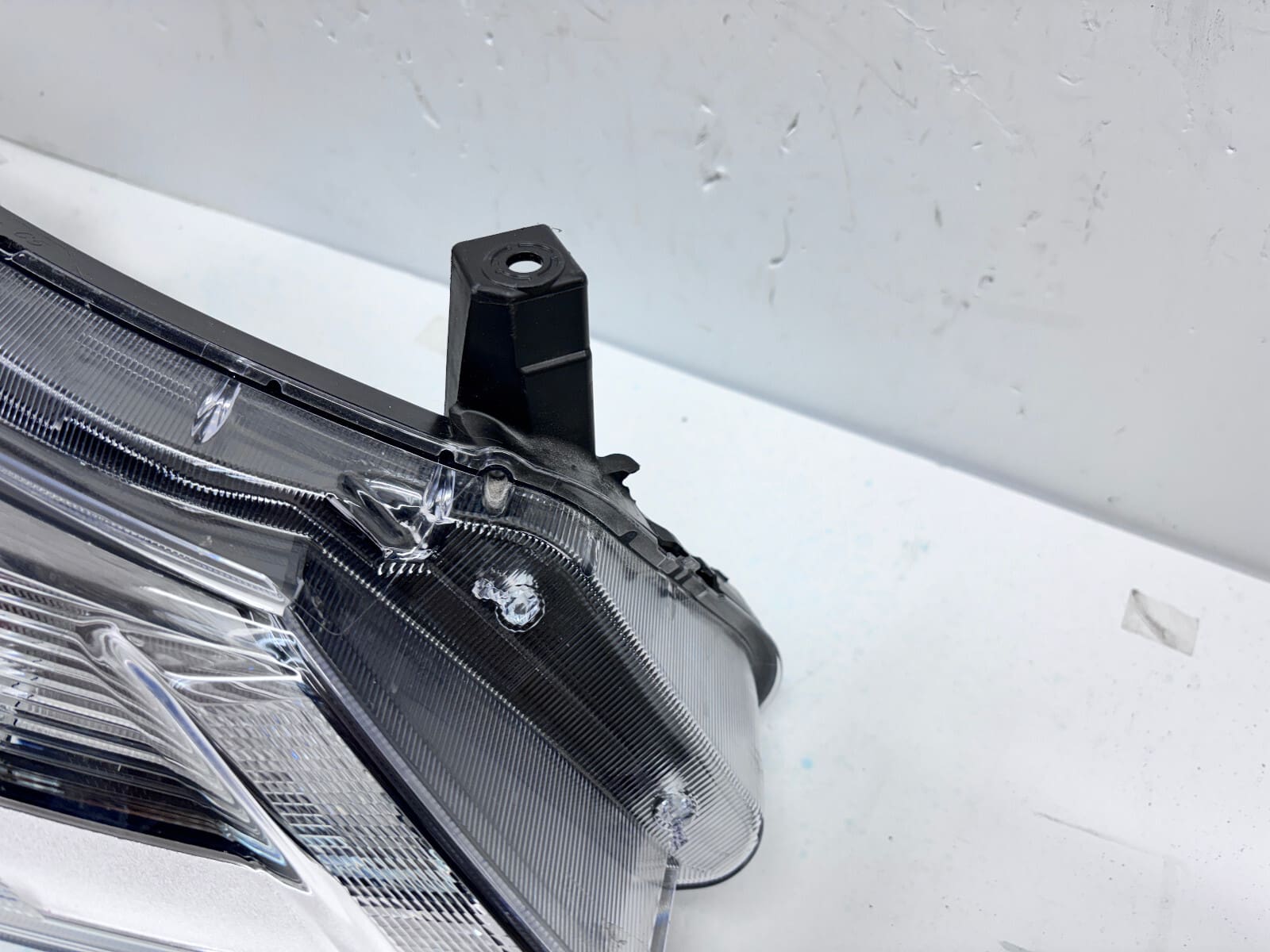 260105R00A 2021 2022 2023 NISSAN KICKS HALOGEN FRONT RIGHT OEM HEADLIGHT - Image 4