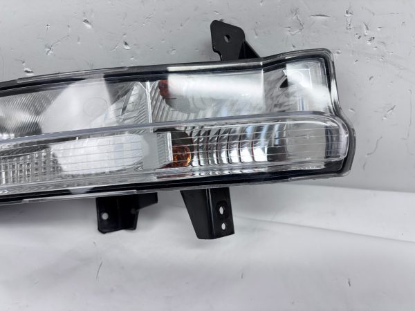 2017 2018 2019 2020 2021 JEEP COMPASS HALOGEN FRONT RIGHT OEM TURN SIGNAL - Image 3