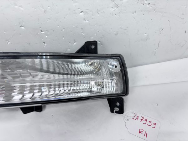 2017 2018 2019 2020 2021 JEEP COMPASS HALOGEN FRONT LEFT OEM TURN SIGNAL - Image 4