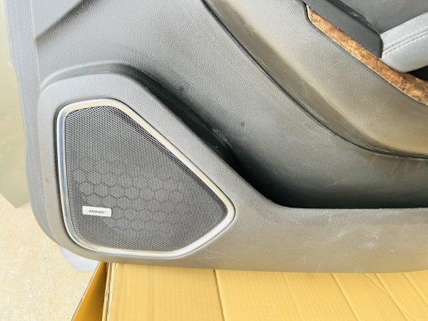15 2016 2017 2018 2019 2020 TAHOE SUBURBAN YUKON FRONT RIGHT INTERIOR DOOR PANEL - Image 11