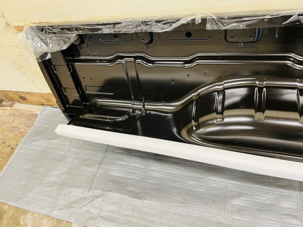 2005-2014 2015 2016 2017 2018 2019 2020 2021 NISSAN FRONTIER LEFT BED SIDE PANEL - Image 11