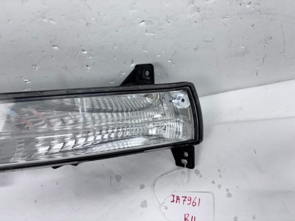 2017 2018 2019 2020 2021 JEEP COMPASS HALOGEN FRONT LEFT OEM TURN SIGNAL - Image 3