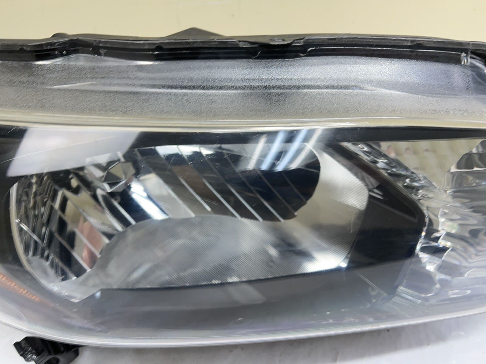 ALL TABS 2016 2017 2018 HONDA HRV HALOGEN FRONT RIGHT OEM HEADLIGHT - Image 5