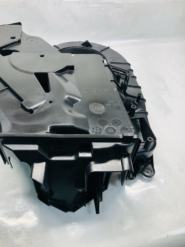 84018412 2017-2021 2022 2023 GMC ACADIA TRAVERSE BUICK ENCLAVE OEM BLOWER CASE - Image 7