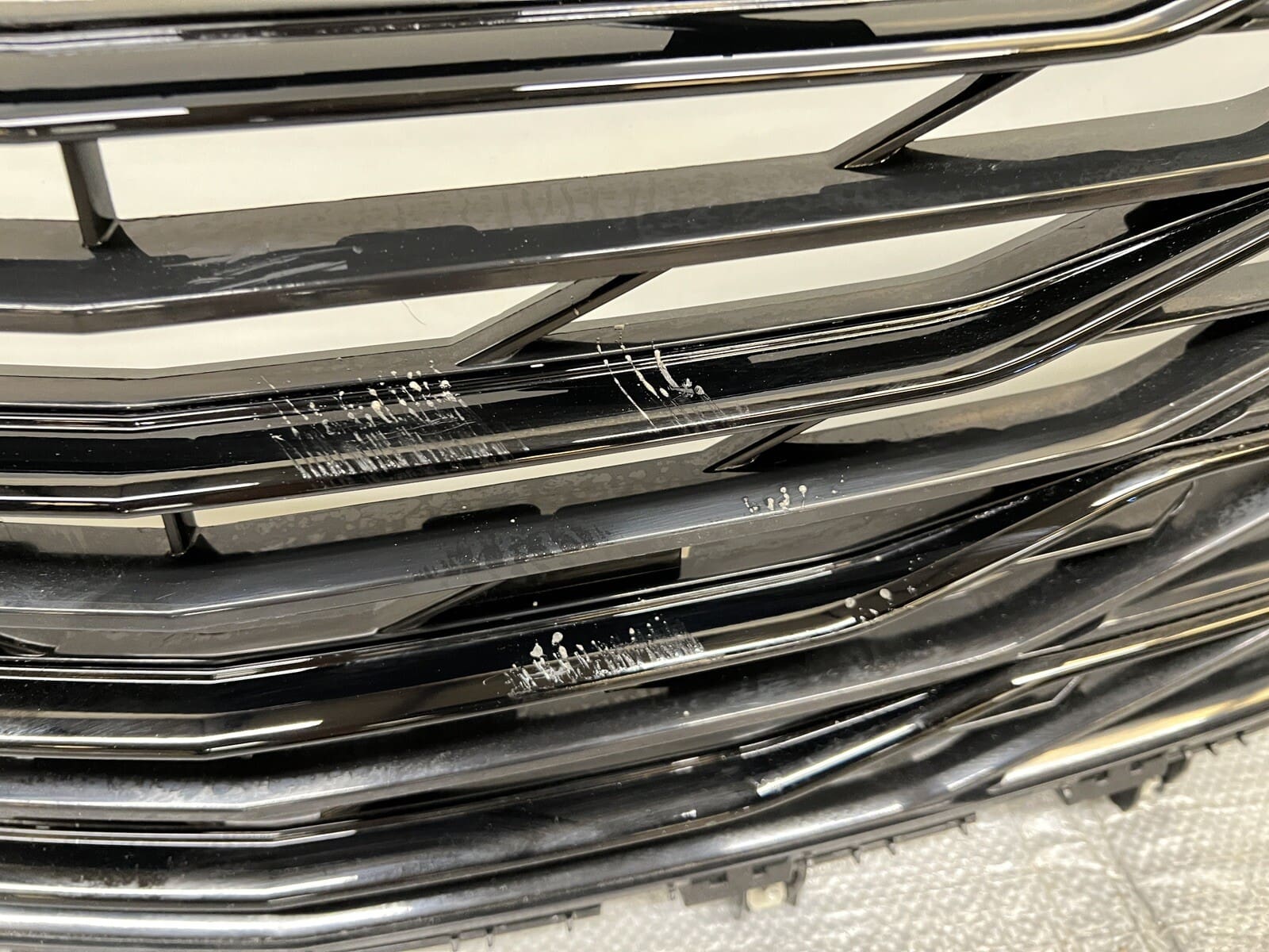 2019 2020 2021 2022 2023 CHEVY MALIBU FRONT OEM GRILLE GENUINE BLACK 84338683 - Image 11
