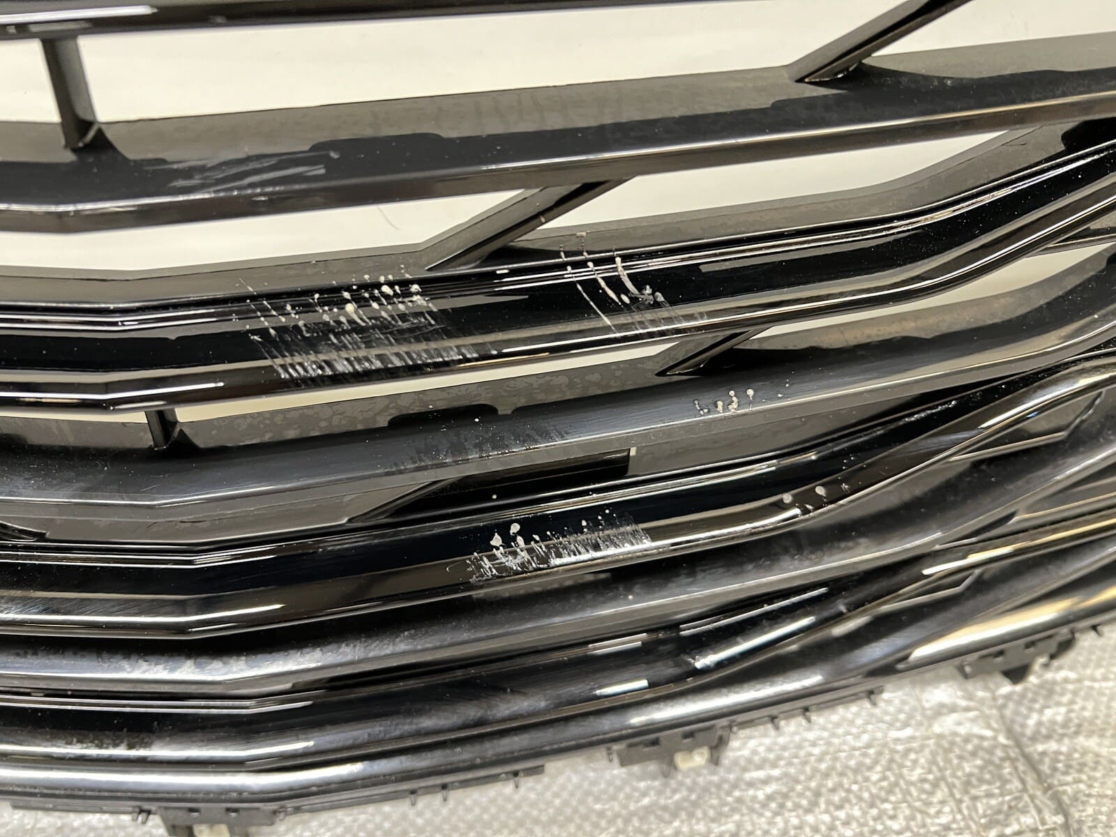 2019 2020 2021 2022 2023 CHEVY MALIBU FRONT OEM GRILLE GENUINE BLACK 84338683 - Image 15