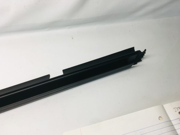 2016 2017 2018 2019 FORD EXPLORER REAR RIGHT WINDOW WEATHERSTRIP GENUINE OEM - Image 9