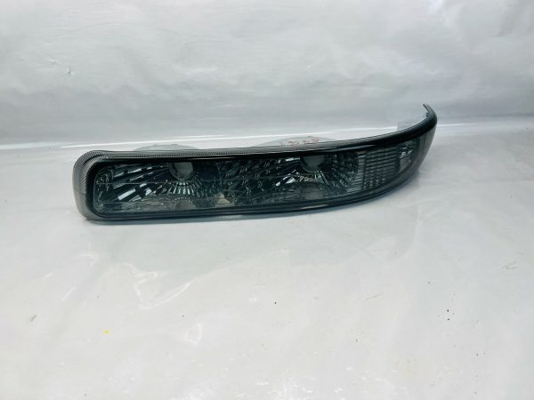 2000 2001 2002 2003 2004 2005 2006 CHEVY SILVERADO SUBURBAN RIGHT TURN SIGNAL - Image 9