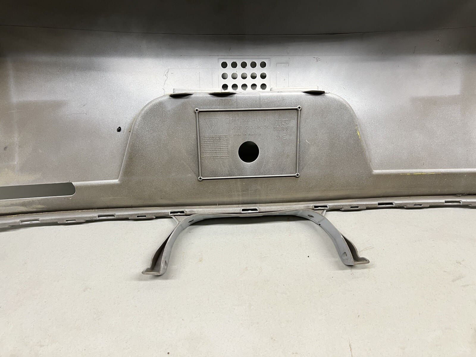 2017 2018 2019 PORSCHE 991 GT3 REAR OEM BUMPER RACING GENUINE 99150541181 - Image 12