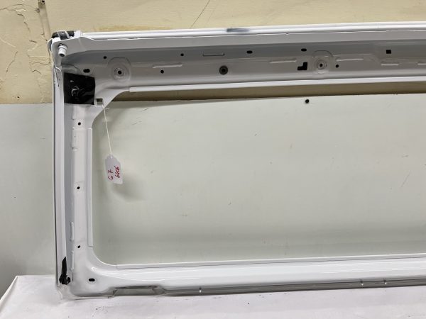 2019 2020 2021 2022 2023 Jeep Wrangler Gladiator  Front OEM Windshield Frame - Image 13