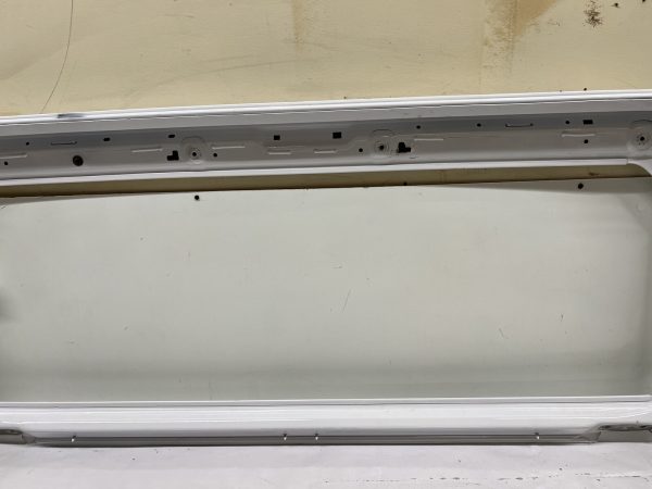 2019 2020 2021 2022 2023 Jeep Wrangler Gladiator  Front OEM Windshield Frame - Image 14