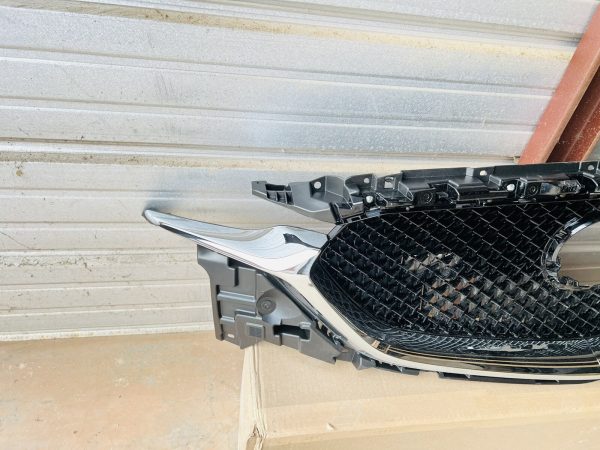 OEM 2017 2018 2019 2020 2021 Mazda CX5 CX-5 Front Grille Genuine KB8E-40-710J - Image 7