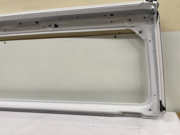 2019 2020 2021 2022 2023 Jeep Wrangler Gladiator  Front OEM Windshield Frame - Image 15