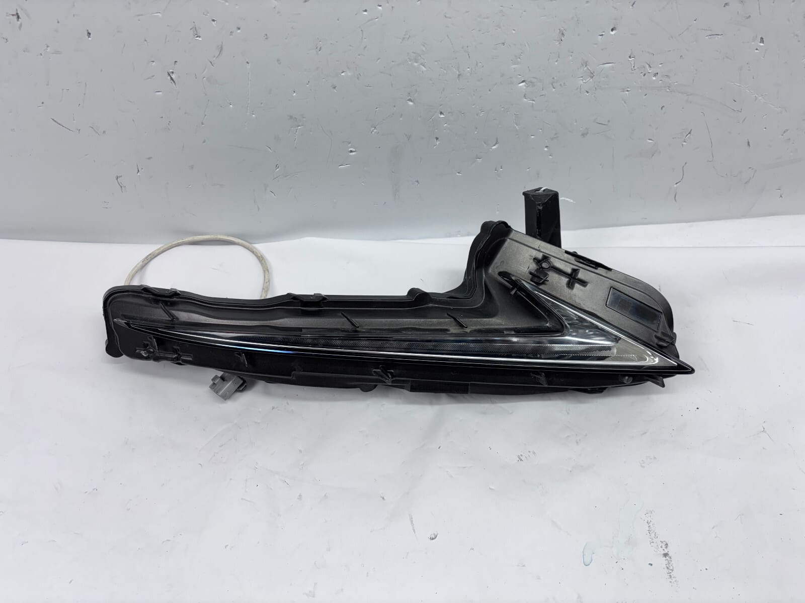 2014 2015 2016 LEXUS IS IS250 IS350 LED FRONT RIGHT OEM RUNNING LIGHT TESTED