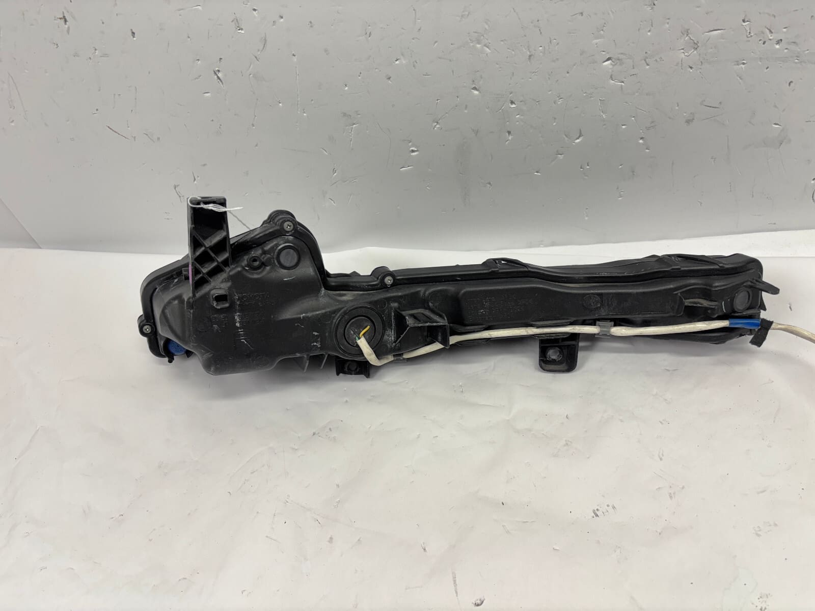 2014 2015 2016 LEXUS IS IS250 IS350 LED FRONT RIGHT OEM RUNNING LIGHT TESTED - Image 9