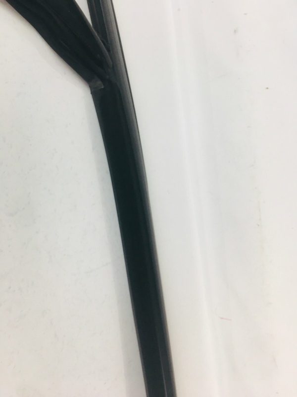 HS7Z5421597B 2017 2018 2019 2020 FORD FUSION FRONT LEFT UPPER WINDOW CHANNEL RUN - Image 9