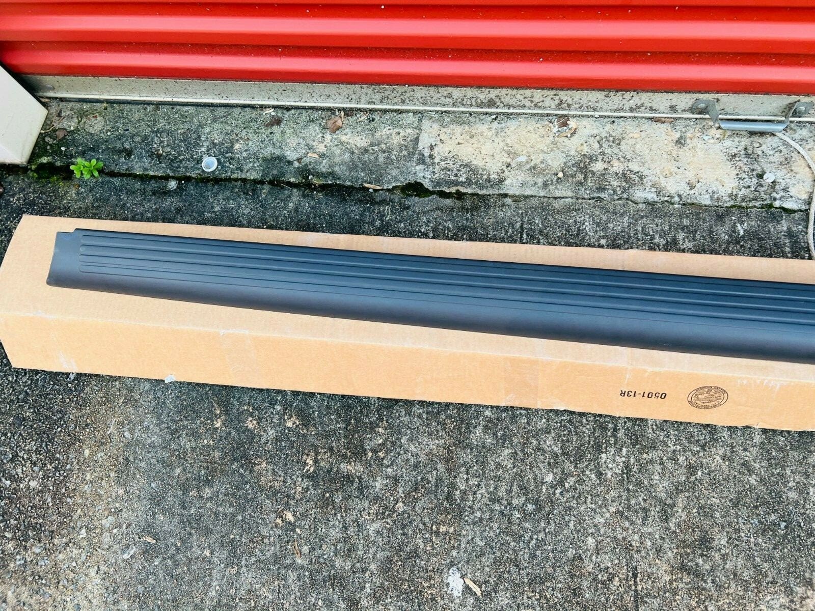 999T1-BR200KC 2005-2019 FRONTIER LEFT OEM BED RAIL COVER 2018 2017 2016 2015 - Image 4