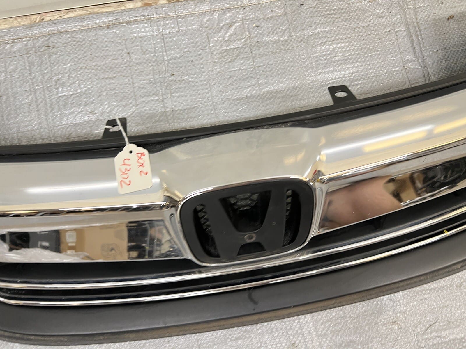 71121-T2FX-A5 2016 2017 HONDA ACCORD GRILLE OEM GENUINE SEDAN CHROME - Image 6