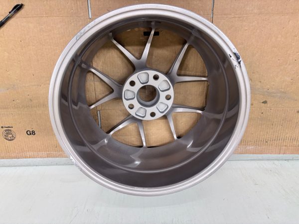 PORSCHE GT4 MR BBS CLUBSPORT 4 WHEELS SILVER GOLD FRONT 9X18 AND REAR 10.35X18 - Image 5