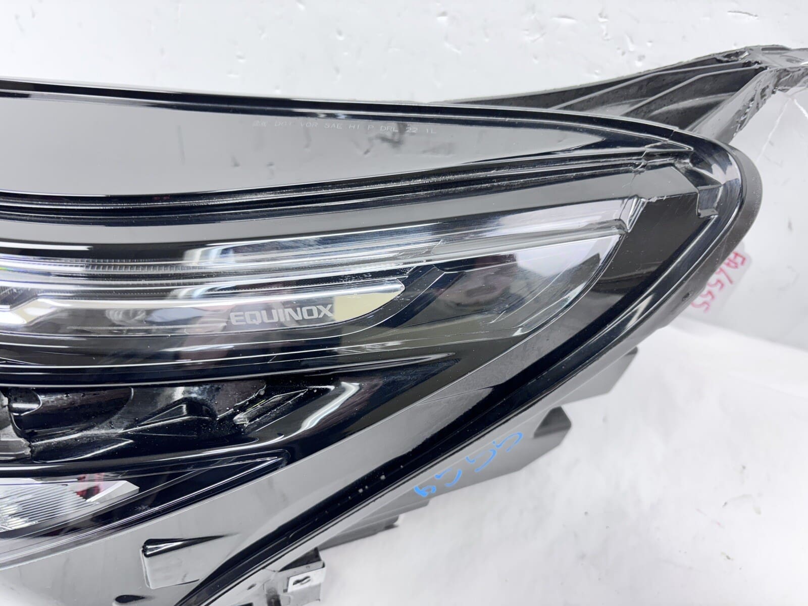 OEM 2022 2023 2024 chevy equinox led front left oem headlight 86517974 - Image 9